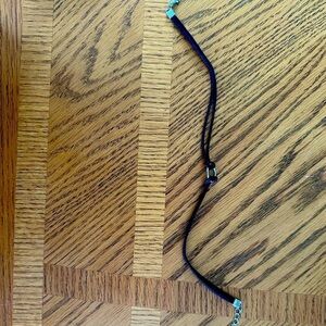 Choker necklace